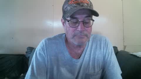 WB Farm online show from March 31, 8:10 pm