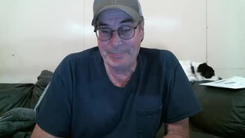 Snapshot of wbfarm chatting on October 11, 12:14 am WB Farm online show from October 11, 12:14 am