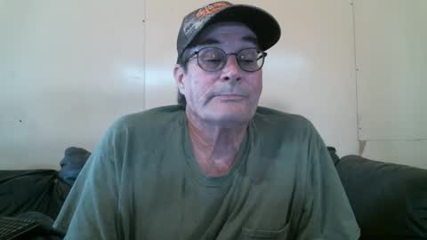 Snapshot of wbfarm chatting on September 25, 11:02 pm WB Farm online show from September 25, 11:02 pm