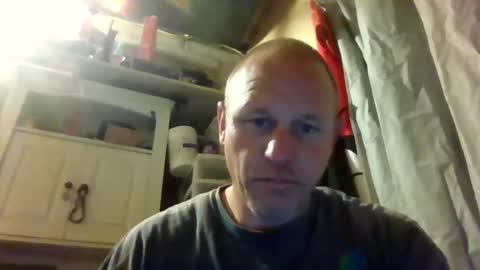 Snapshot of wcnmail24 chatting on December 31, 12:21 am wcnmail24 online show from December 31, 12:21 am