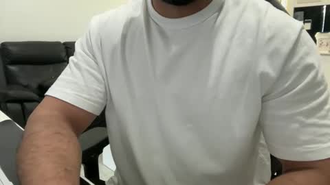 Weapon X online show from April 30, 5:47 am