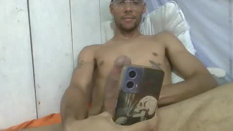 weedysmoky online show from January 10, 4:00 pm