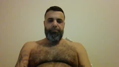 Snapshot of weezy210 chatting on October 12, 10:26 pm Weezy online show from October 12, 10:26 pm