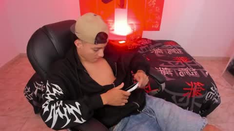 Wesley Boy online show from April 29, 7:31 pm