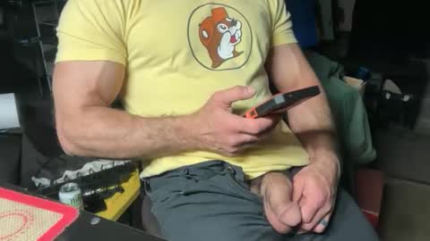 whackingmywilly online show from April 28, 10:47 pm