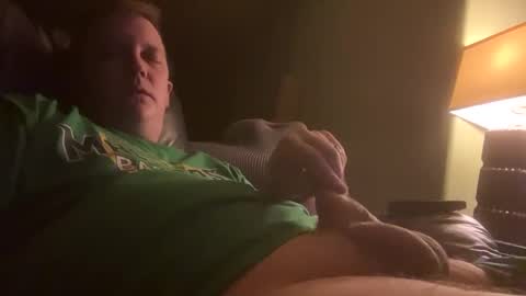 whatuwant9992 online show from January 1, 8:45 am