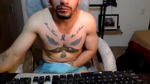 whiteboyli online show from February 7, 5:58 am