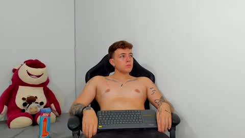 Camilo R online show from December 18, 3:47 am