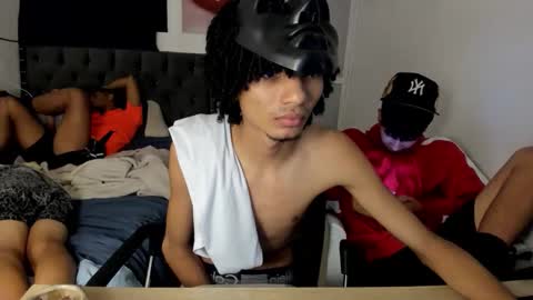 white online show from March 27, 8:26 am