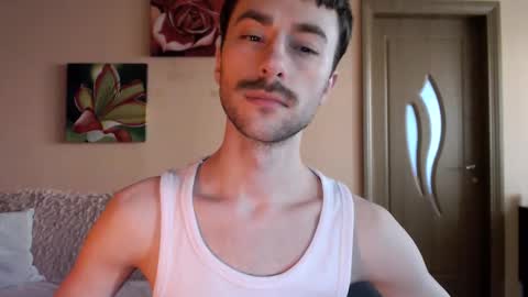 Tom online show from December 17, 12:12 pm