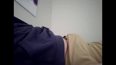 whiteboi9284 online show from September 26, 4:10 am