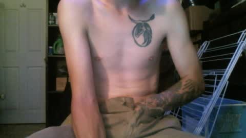 whiteboyslim21 online show from July 26, 7:27 am
