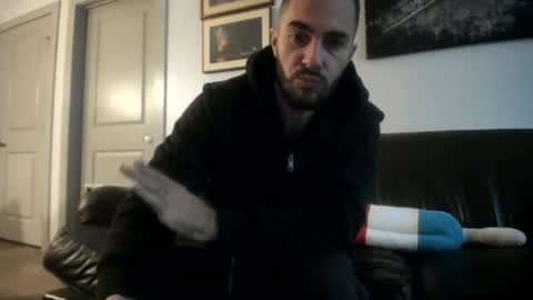 just  str8 stud nut  1000 online show from February 9, 1:27 pm