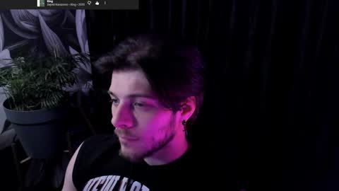 Gus online show from May 19, 7:42 pm