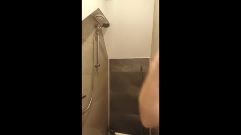 whocard online show from March 12, 9:11 pm