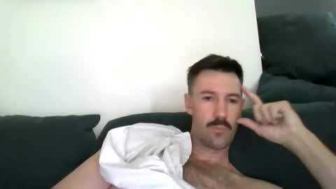 whostheweapon online show from February 8, 1:11 am