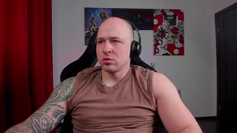 VI online show from April 15, 7:47 pm