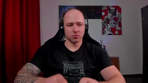 VI online show from April 30, 7:21 pm