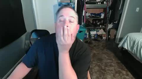 whywhywhy23501 online show from March 16, 12:50 am