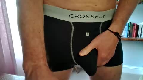 wibble34 online show from April 10, 12:01 pm