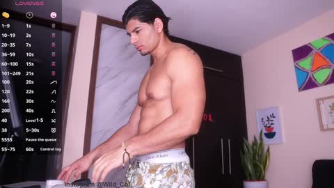 wild_col online show from December 17, 9:28 am