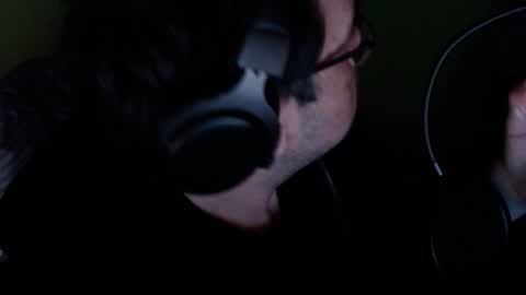 Snapshot of wildealexyz chatting on December 6, 3:41 am WildeAlex online show from December 6, 3:41 am