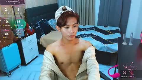 Snapshot of wildesttwinky chatting on March 9, 4:44 pm Arvie Rubio online show from March 9, 4:44 pm