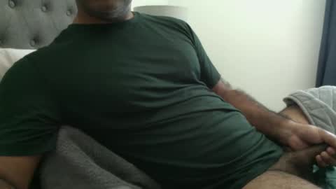 Snapshot of wildhungry chatting on October 6, 6:56 pm wildhungry online show from October 6, 6:56 pm