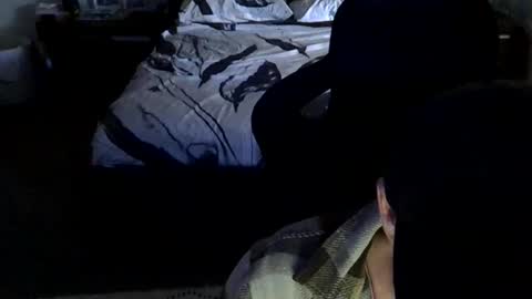 WildxxxWilly online show from May 12, 8:23 am