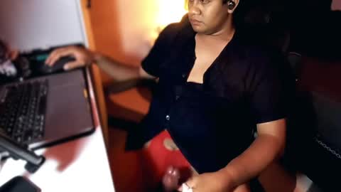 Wildy online show from April 27, 3:19 pm