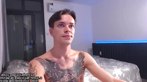 Snapshot of william_henry_a chatting on October 4, 1:05 pm William online show from October 4, 1:05 pm