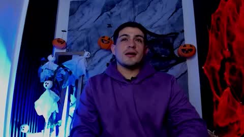 Snapshot of william_steel_ chatting on October 15, 3:25 am william_steel_ online show from October 15, 3:25 am