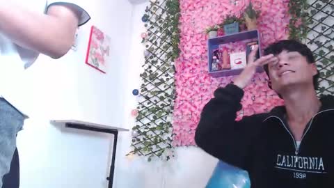 willians__ online show from October 19, 4:06 am