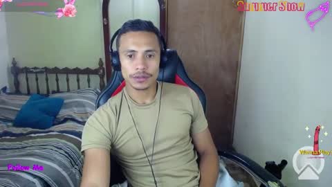 Snapshot of willy_mate chatting on February 25, 2:25 am Willy online show from February 25, 2:25 am