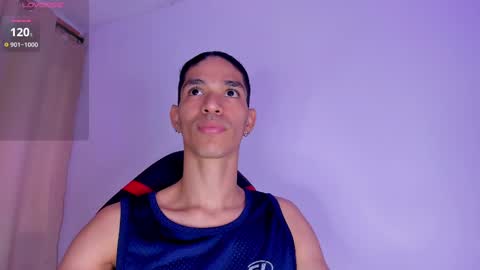 Snapshot of willy_veins chatting on February 23, 9:58 pm willy_veins online show from February 23, 9:58 pm