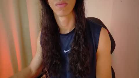 willy_veins online show from November 11, 9:36 am