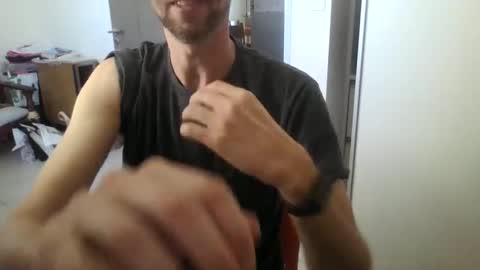 willyturin online show from October 20, 6:01 pm