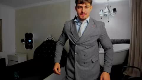 WilsonJules online show from November 20, 5:07 am