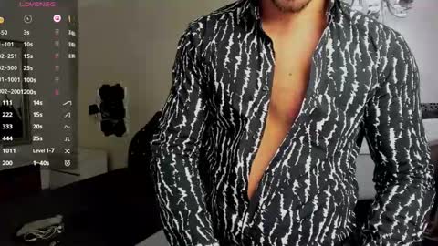 WilsonJules online show from November 25, 5:09 am