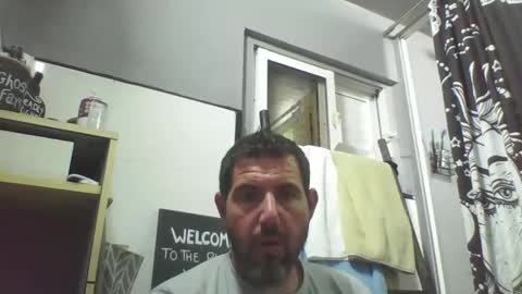 Snapshot of windowpane5 chatting on October 6, 8:46 pm windowpane online show from October 6, 8:46 pm