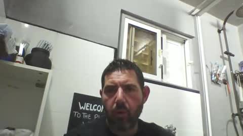 Snapshot of windowpane5 chatting on February 1, 2:56 pm windowpane online show from February 1, 2:56 pm