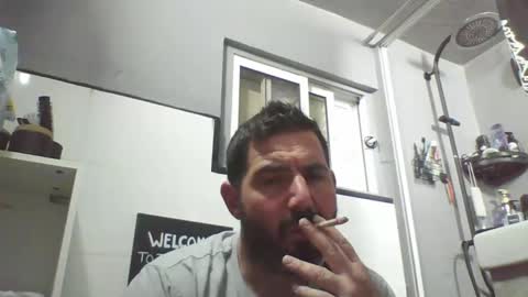 Snapshot of windowpane5 chatting on February 6, 10:32 pm windowpane online show from February 6, 10:32 pm