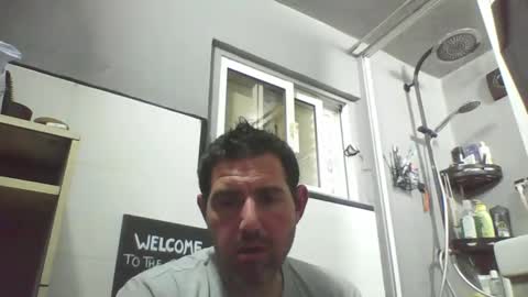 Snapshot of windowpane5 chatting on February 26, 10:29 pm windowpane online show from February 26, 10:29 pm