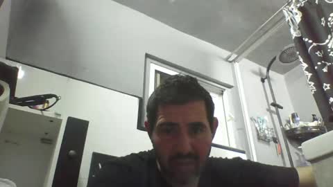 Snapshot of windowpane5 chatting on December 26, 12:46 am windowpane online show from December 26, 12:46 am