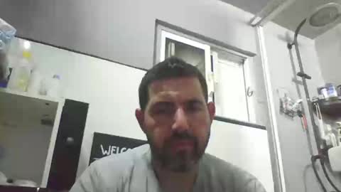 Snapshot of windowpane5 chatting on January 26, 5:23 pm windowpane online show from January 26, 5:23 pm