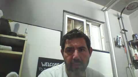 Snapshot of windowpane5 chatting on March 9, 12:31 pm windowpane online show from March 9, 12:31 pm