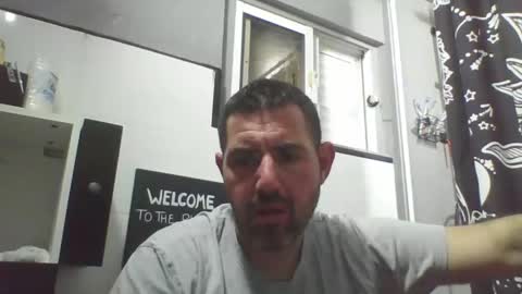 Snapshot of windowpane5 chatting on January 17, 5:42 pm windowpane online show from January 17, 5:42 pm
