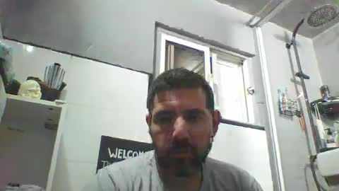 Snapshot of windowpane5 chatting on February 4, 10:45 pm windowpane online show from February 4, 10:45 pm