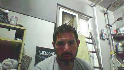 Snapshot of windowpane5 chatting on October 10, 7:51 pm windowpane online show from October 10, 7:51 pm