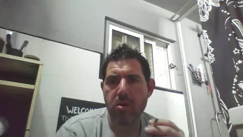 Snapshot of windowpane5 chatting on February 25, 7:25 pm windowpane online show from February 25, 7:25 pm